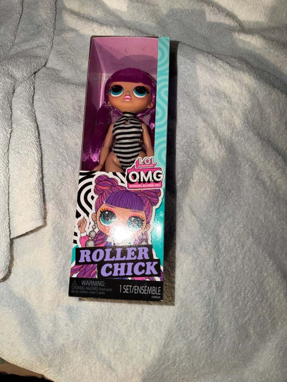 LOL Surprise OMG Roller Chick Fashion Doll